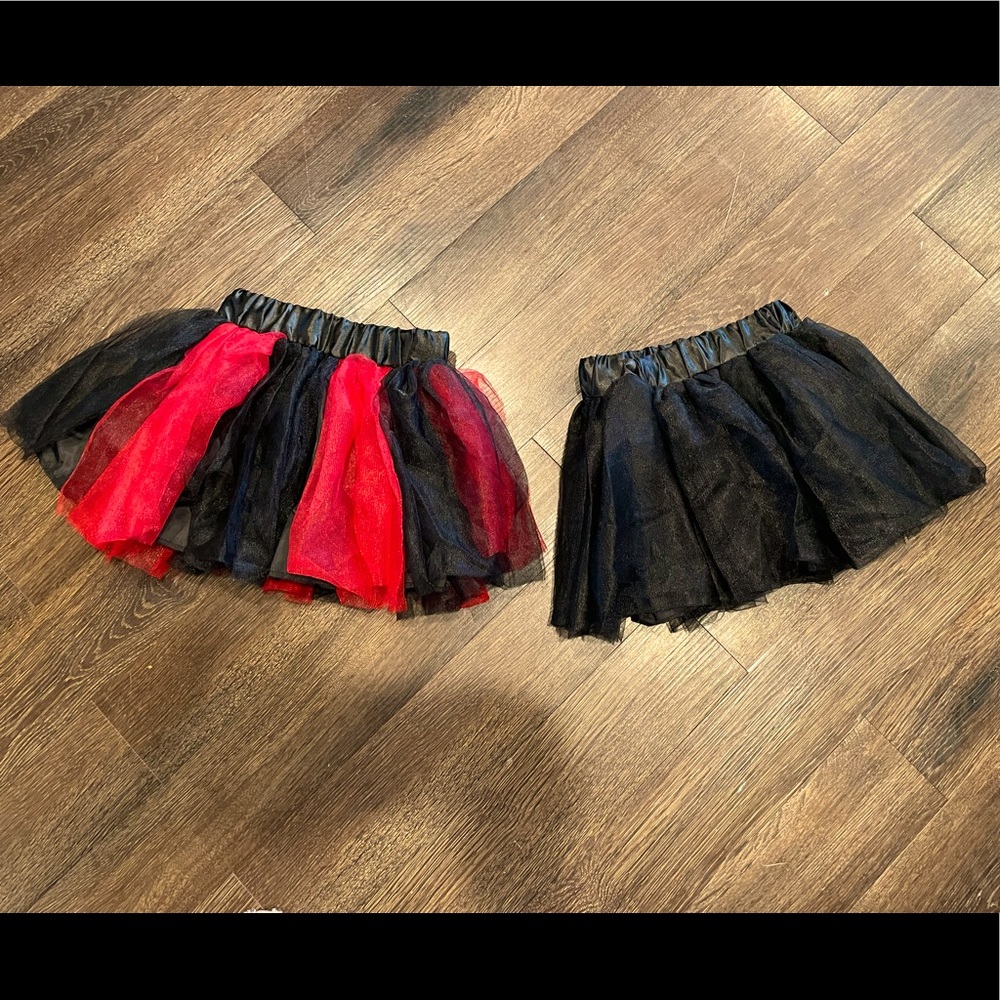 Child size lots of 2  Halloween or dress up tutus black and red